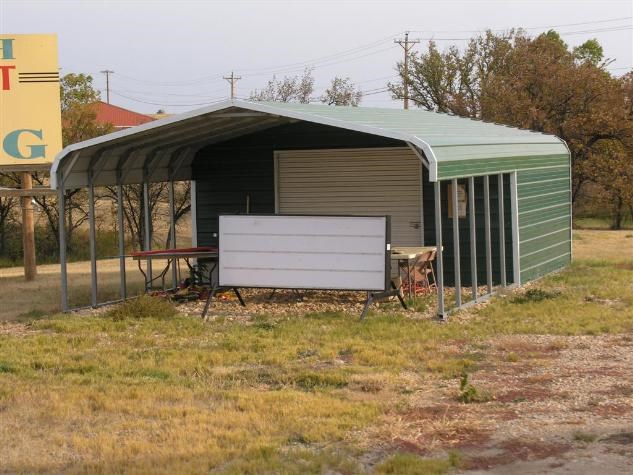 7.72 Acre Commercial Property with Buildings – Belle Fourche